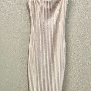 Chic Strapless Cream Dress